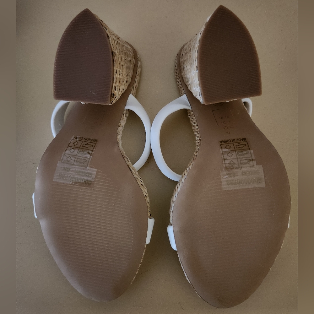 ShuShop Gardenia Wicker Block Heel Slide Sandal - NIB - Picture 10 of 15